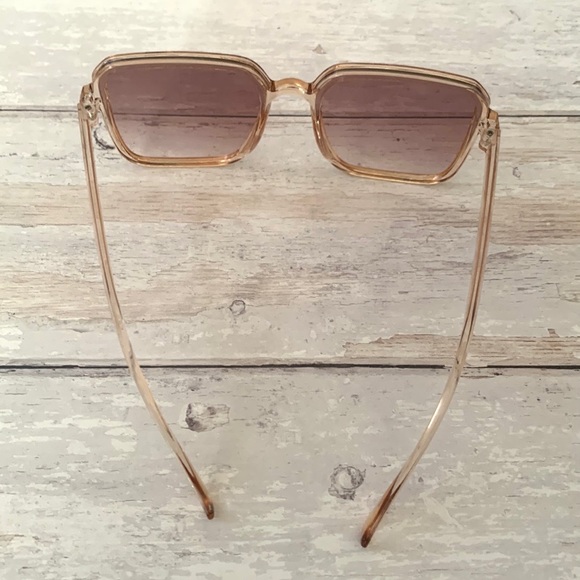 H&M Women’s Square Sunglasses Ombré Lenses Brown Accessories NEW - Picture 3 of 3